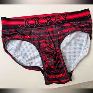 NWT Jockey Sport athletic workout brief. Red crystal pattern.